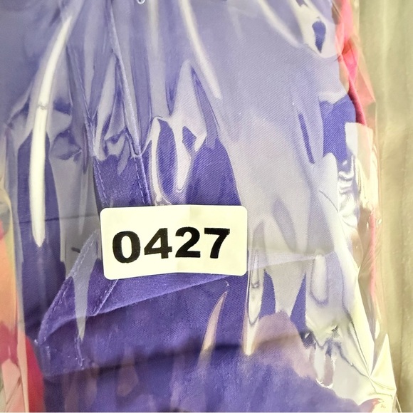 Purple & Pink Scrub Tops with Pockets - Picture 4 of 6
